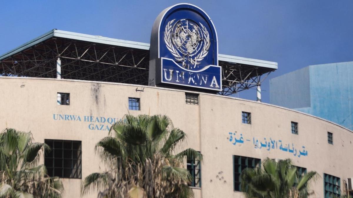 galci srail, UNRWA'nn Bat eria'daki merkezini tamamen ykt