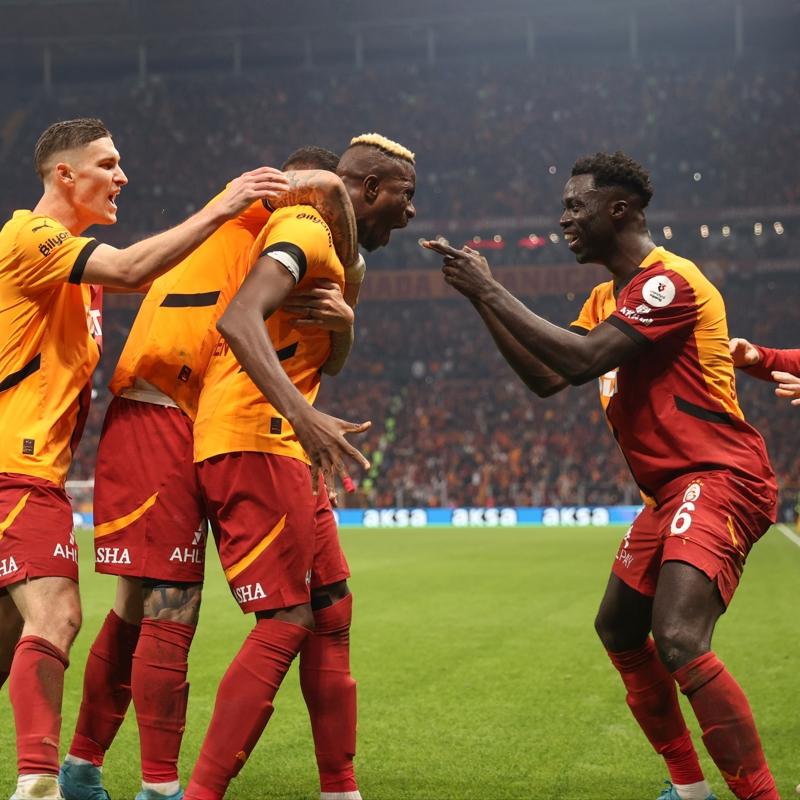 Galatasaray'a yeni transferlerinden nemli skor katks