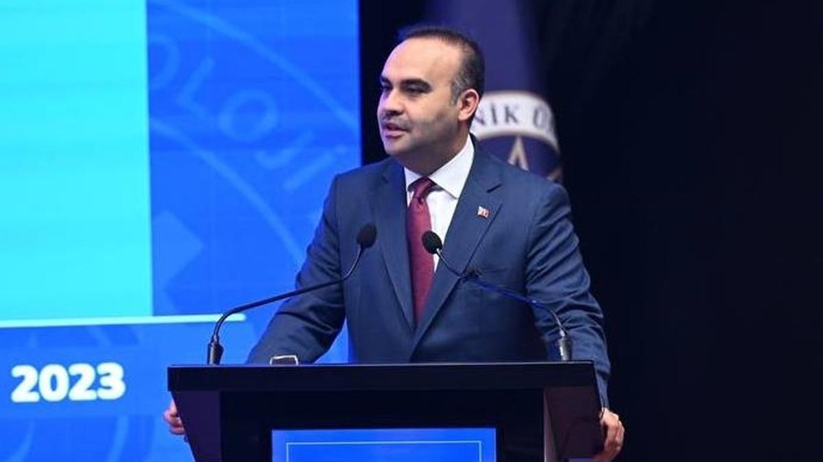 Bakan Kacr: Pek ok alanda verimlilik art getiren yapay zekadan daha fazla faydalanacaz