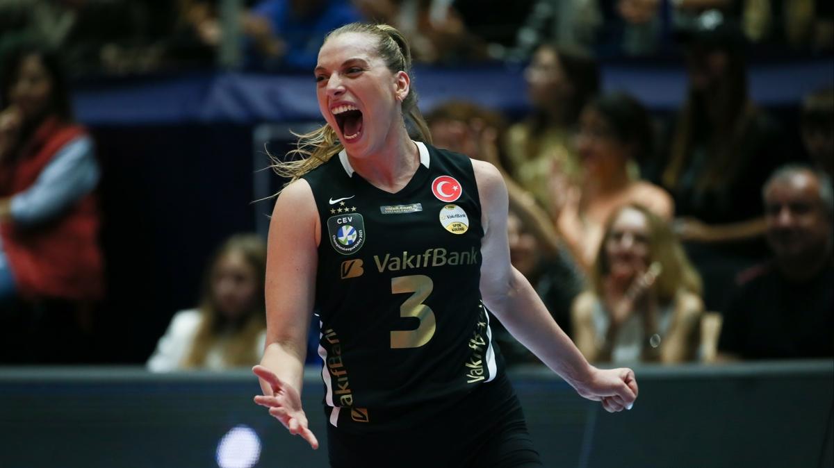 Vakfbank'tan Cansu zbay aklamas