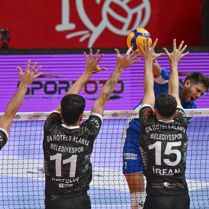 Halkbank set vermeden kazand