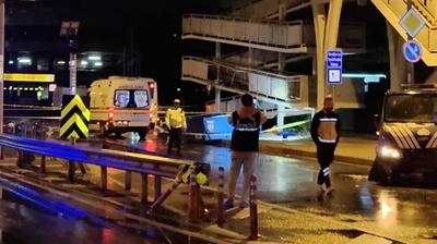 stanbul'da korkun kaza: Polis memuru ehit oldu