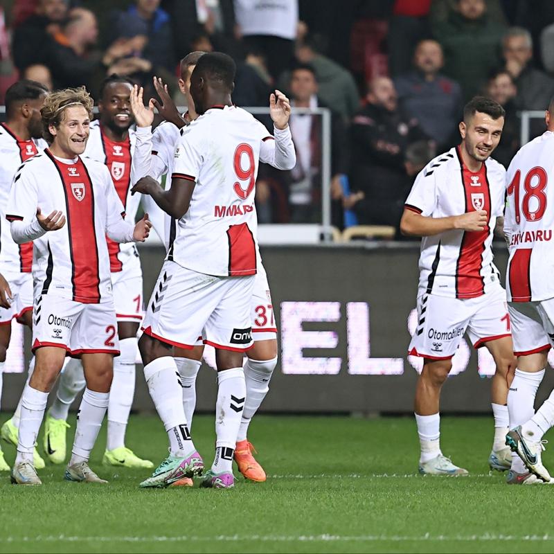 Samsunspor yenilmezlik serisini 7 maa kard