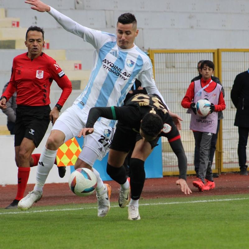 Erzurumspor evinde bambaka