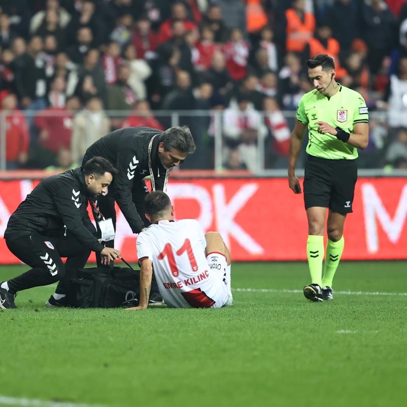 Samsunspor, Emre Kln'n krampon vidal dizinin fotorafn paylat
