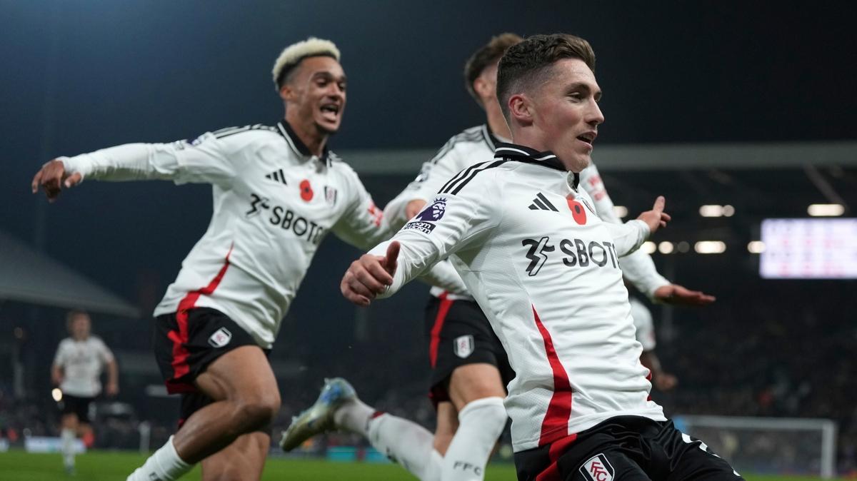 Fulham'dan inanlmaz geri dn