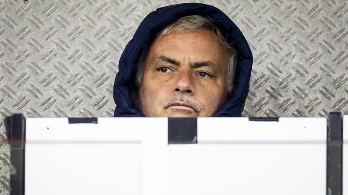 Mourinho%E2%80%99nun+devri+ge%C3%A7ti%21;