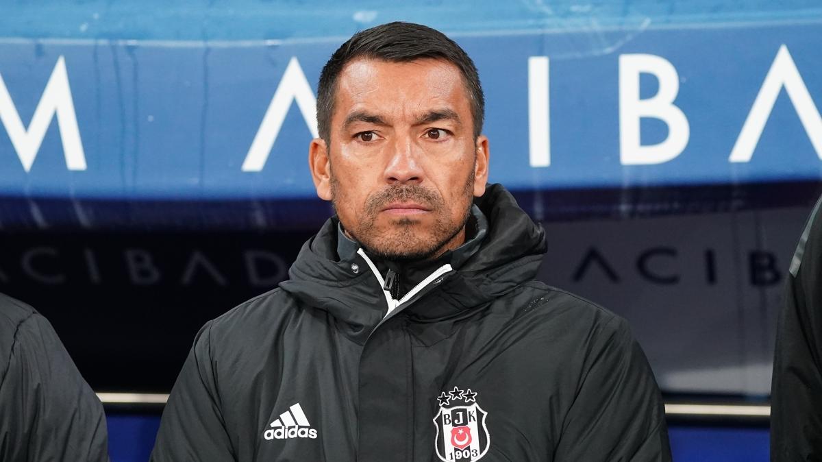 Van Bronckhorst, Malm mana gre tek deiiklie gitti