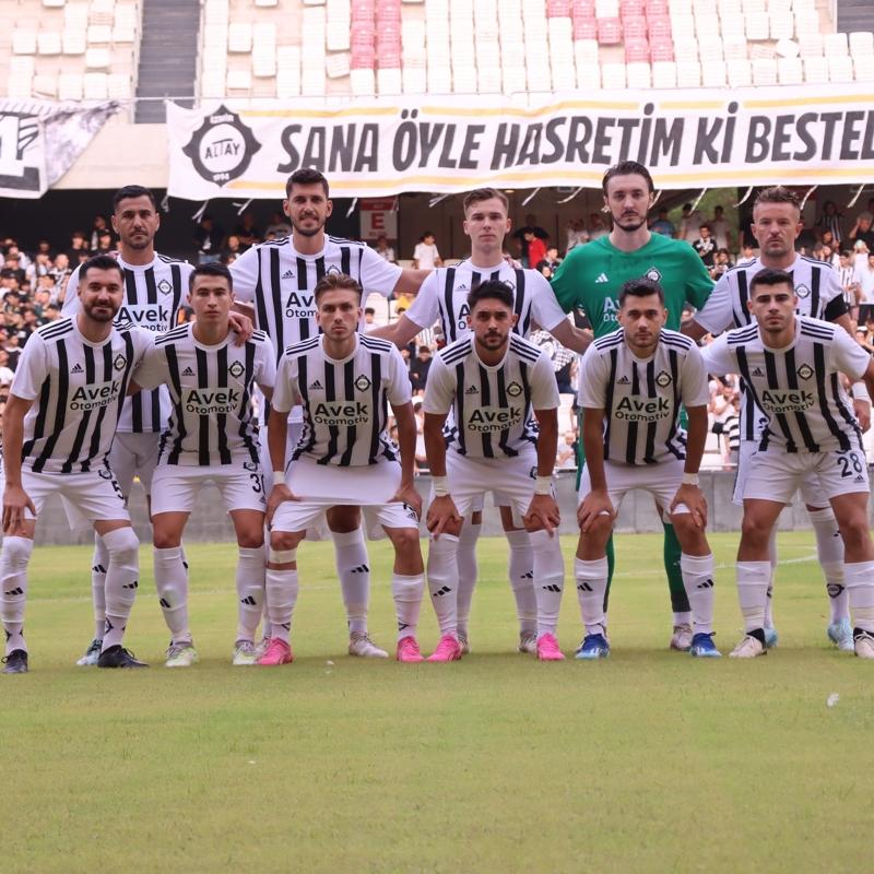 Altay, kalesini gole kapatamyor