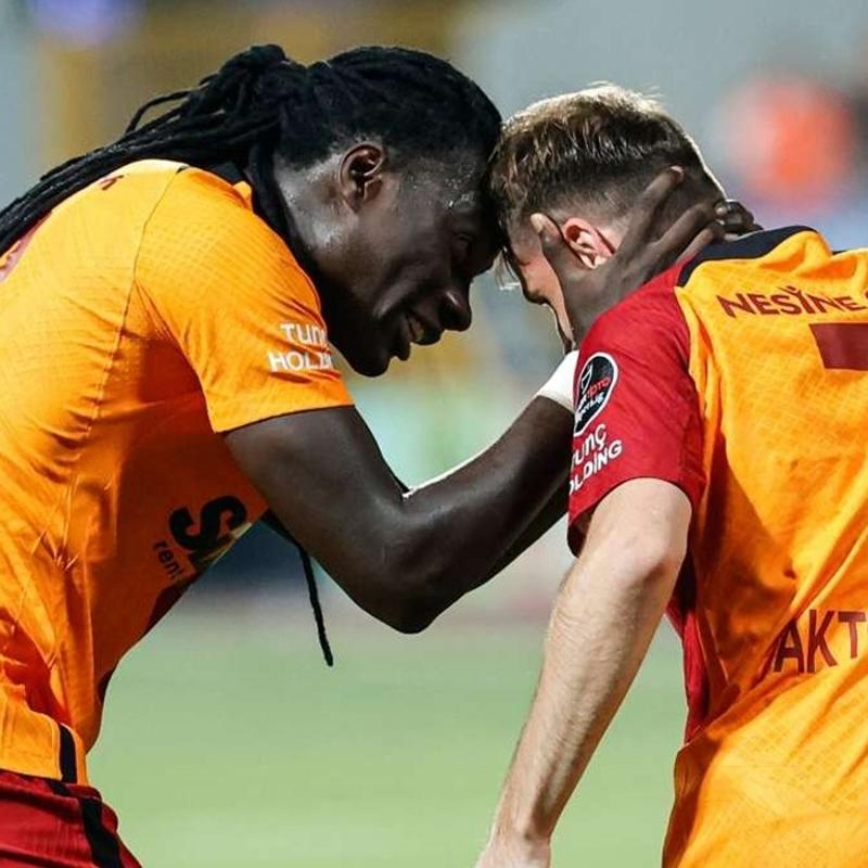 Kerem Aktrkolu'ndan Gomis'e duygusal veda mesaj!