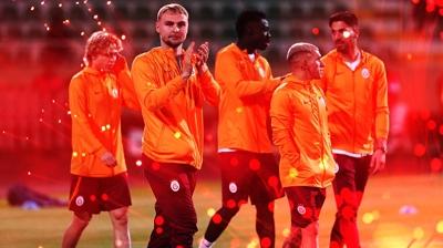 Galatasaray'n yldz ismi takma veda ediyor! Avrupa devleri peine dt