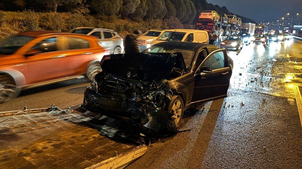 Anadolu Otoyolu'nda zincirleme trafik kazas: 10 yaral