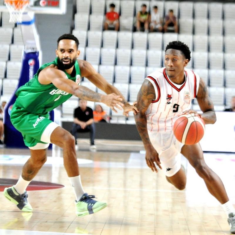 Manisa Basket yeni hocasyla kt gidie durmak istiyor