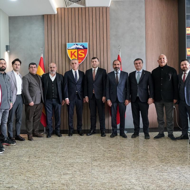 TFF Bakan Hacosmanolu'ndan Kayserispor'a ziyaret