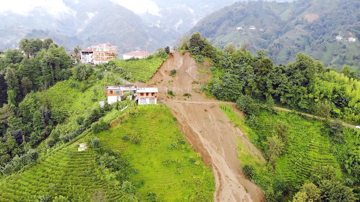 Uzman Rize'de meydana gelen depremin ardndan konutu: Heyelan tetikleyebilir