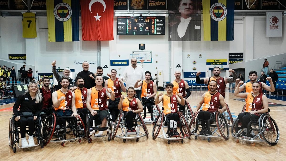 Tekerlekli Sandalye Basketbol Sper Ligi'nde derbinin kazanan Galatasaray