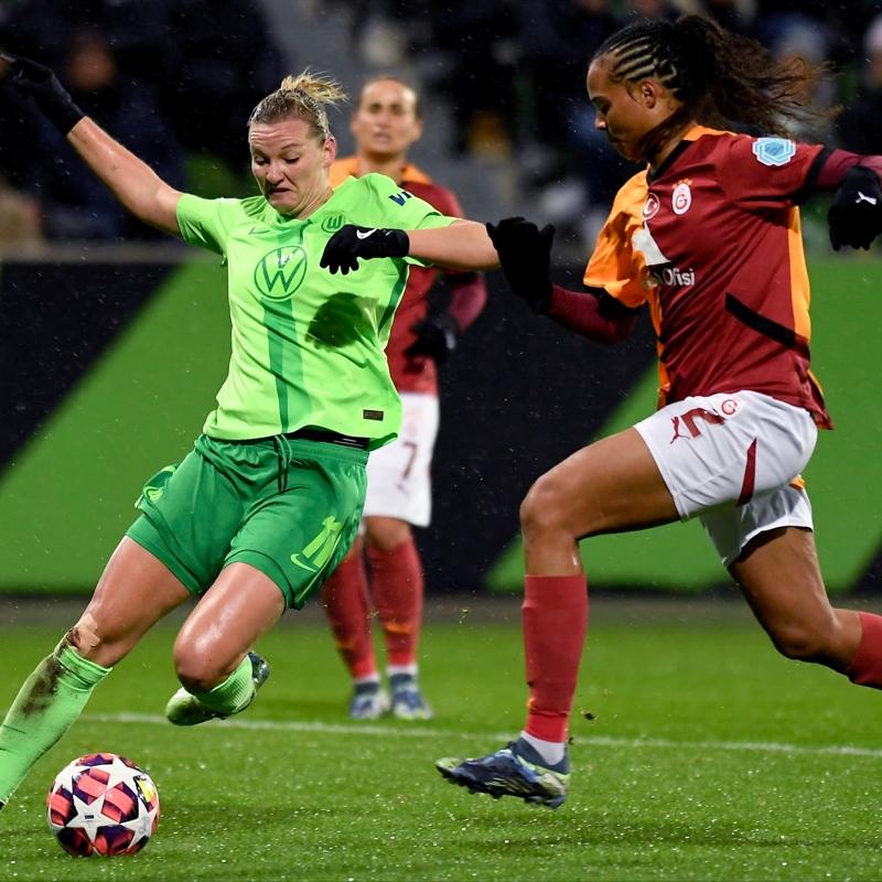 Galatasaray, Wolfsburg'a 5 golle yenildi