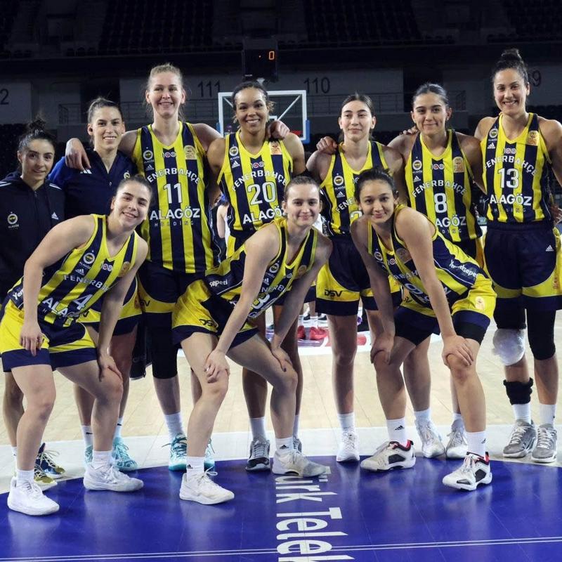 Fenerbahe Kadn Basketbol Takm, 5'te 5 ile yoluna devam ediyor