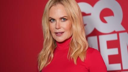 Nicole Kidman krmzlar ierisinde... Fit grntsnn srrna inanamayacaksnz!