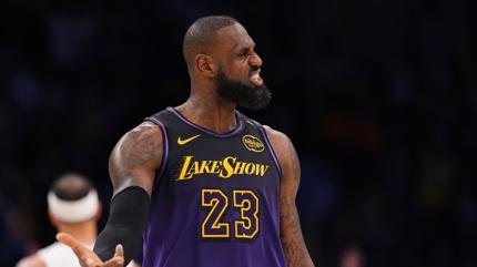 Los Angeles Lakers 6 ma sonra malup oldu