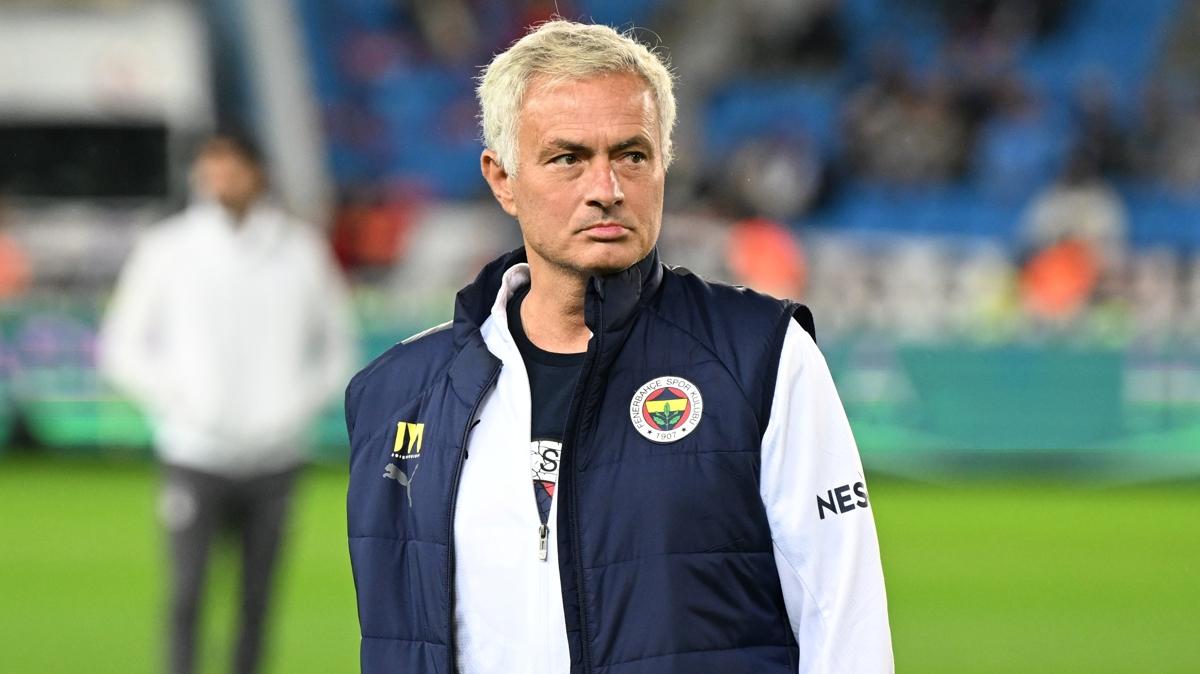 Mourinho: Tehlikeli bir takma kar oynayacaz