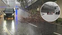 stanbul saanaa teslim! Vatandalar zor anlar yaad