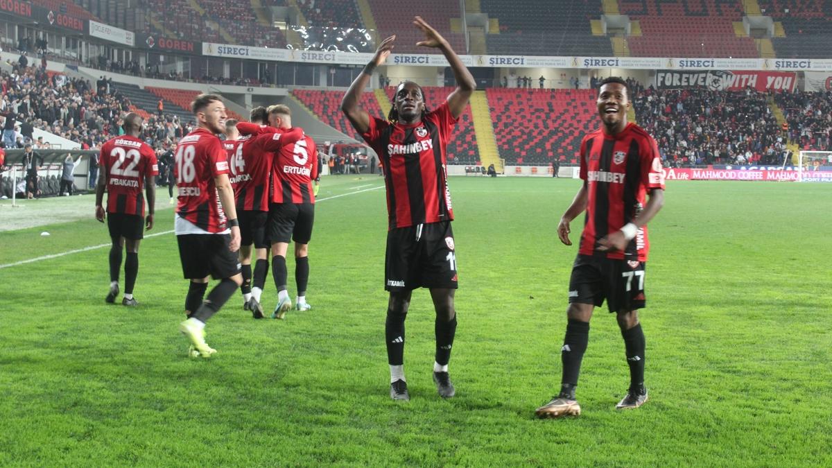 Gaziantep FK i saha performansyla dikkat ekiyor