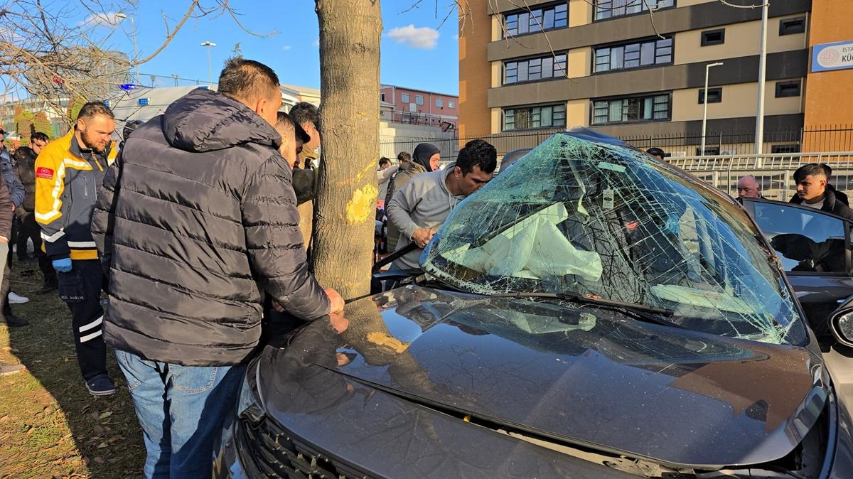 Kkekmece'deki trafik kazasnda 1 kii yaraland