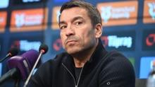 Van Bronckhorst'tan ayrlk sorusuna cevap! ''Kt sonular alrsak...''