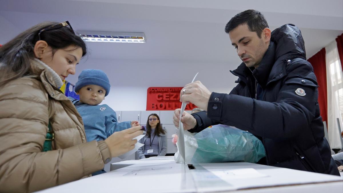 Romanya'da seim sonular yeniden saylacak