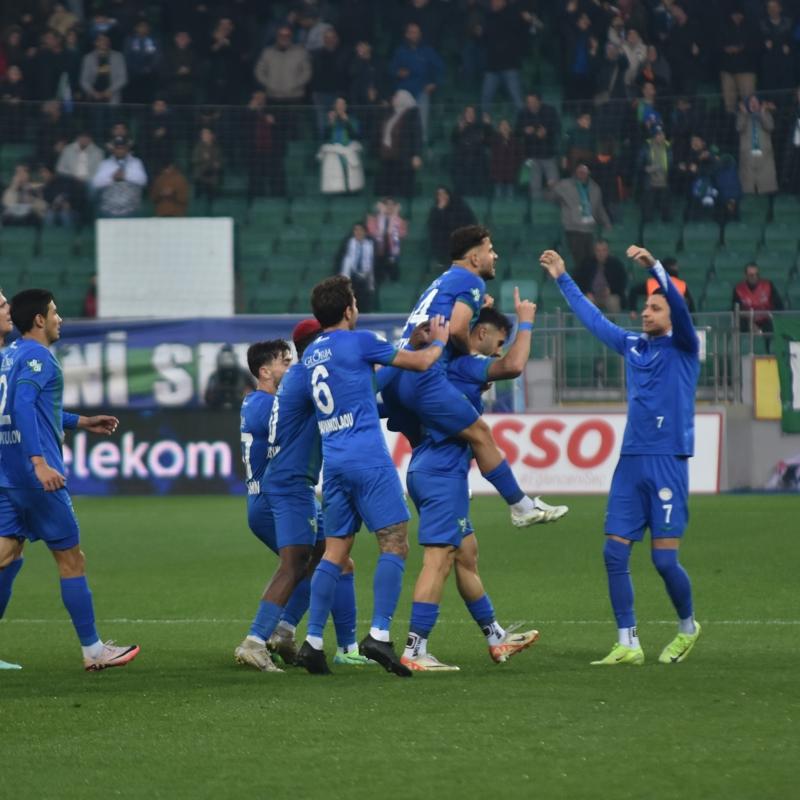 Rizespor'dan 3 goll galibiyet!