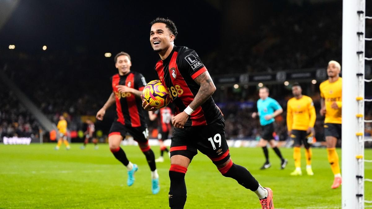Justin Kluivert Premier Lig Wolverhampton Bournemouth foto�raflar� resimleri