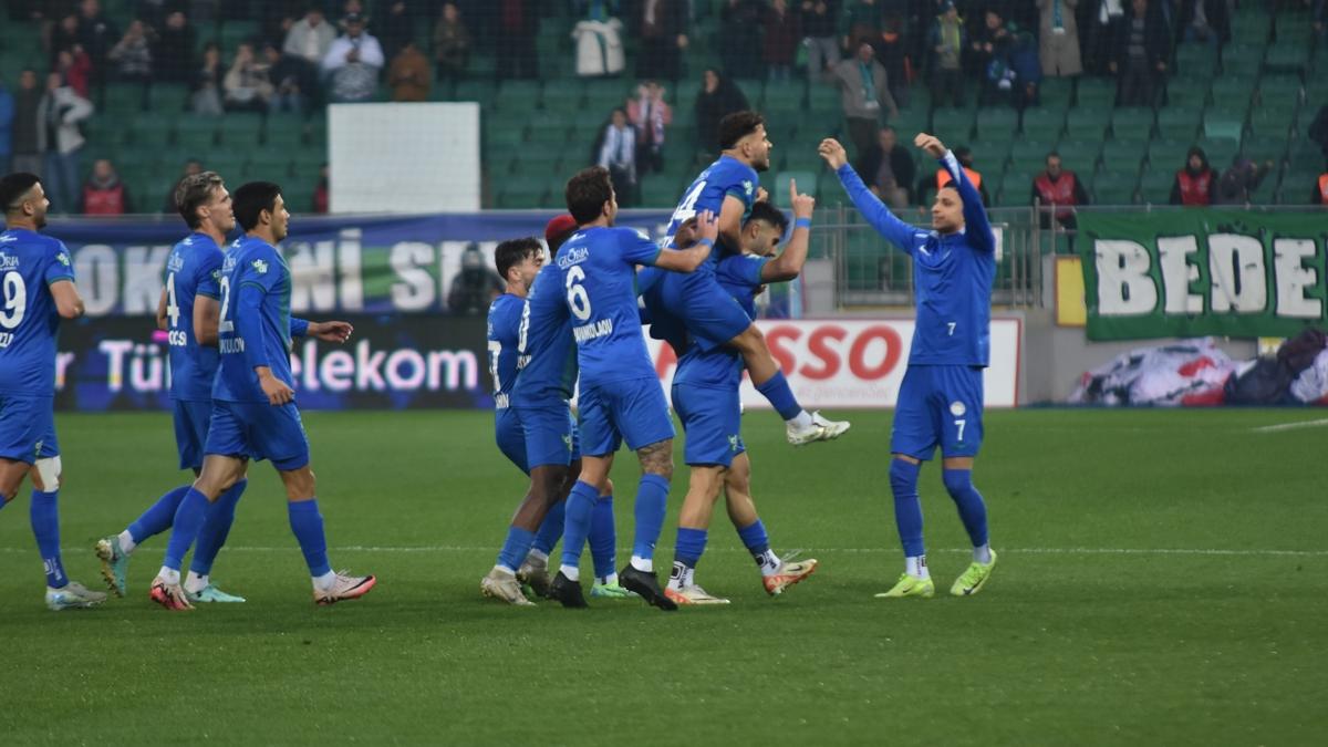 Rizespor%E2%80%99dan+3+goll%C3%BC+galibiyet%21;