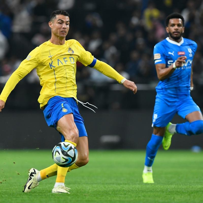 Ronaldo'nun namaz hassasiyeti! 'Antrenman durduruyor'