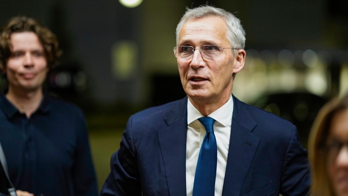 Stoltenberg'den bar iin fla teklif... "Ukrayna baz blgeleri Rusya'ya braksn"