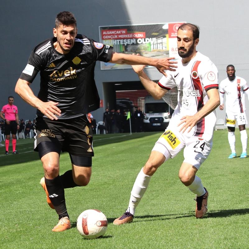 Ceyhun Glselam'dan Altay'a kt haber! apraz balar koptu
