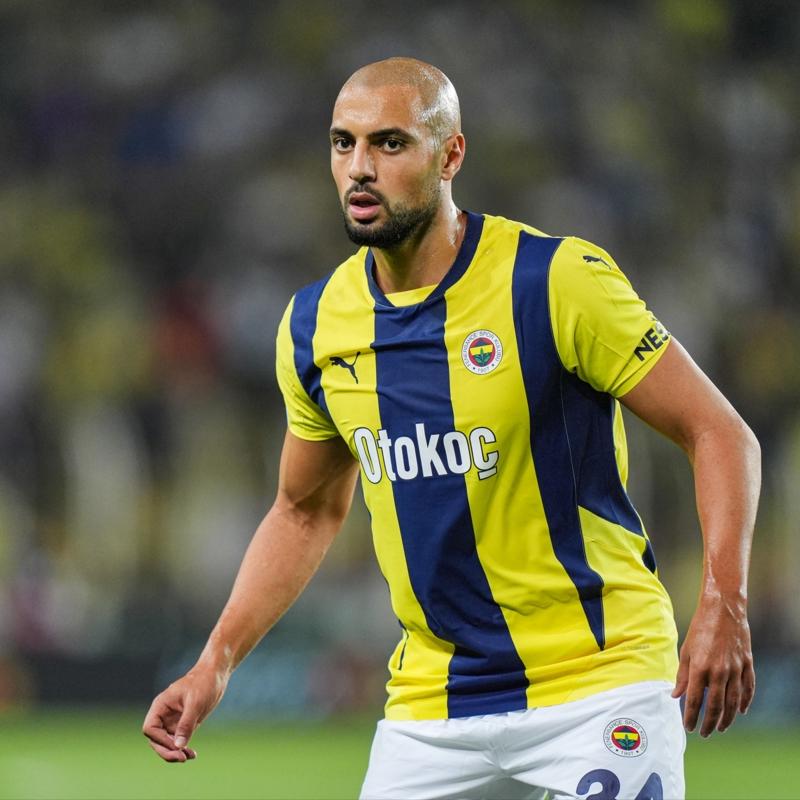 Fenerbahe, Amrabat ile baka oynuyor