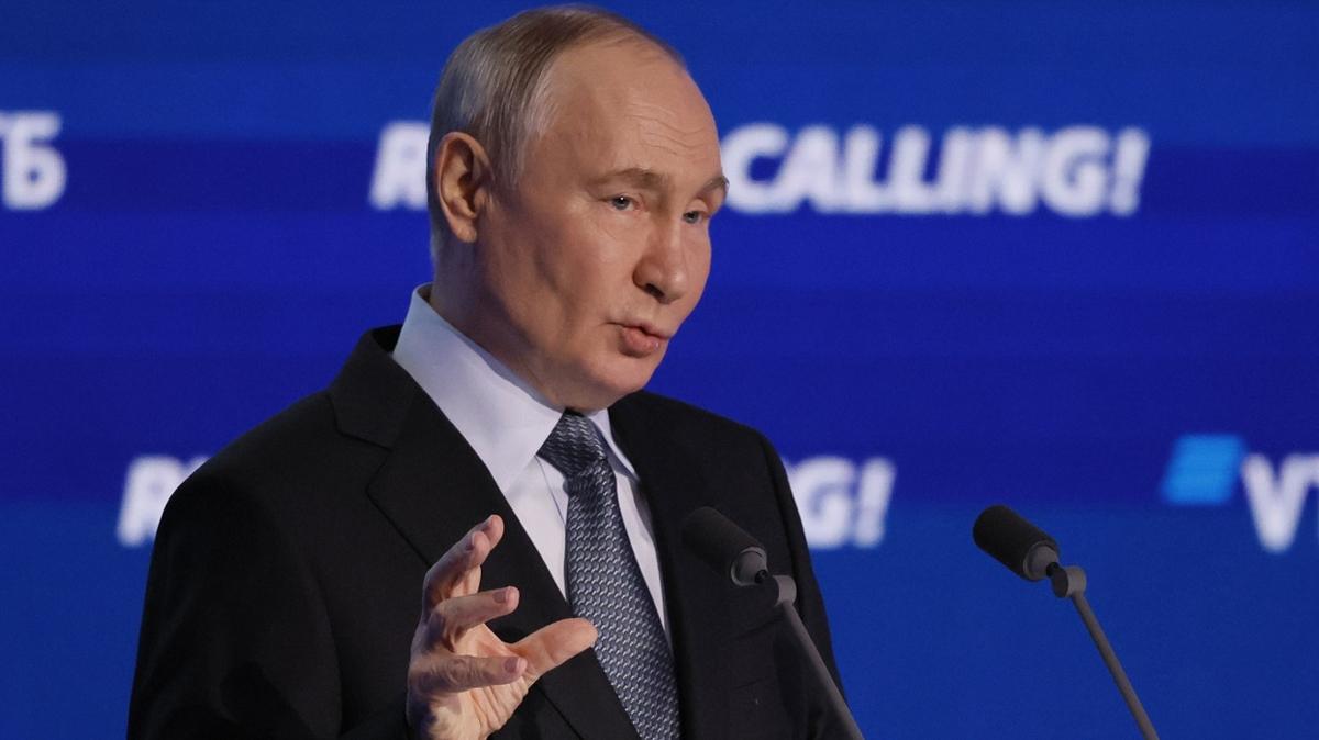 Putin'den ABD'ye Orta Dou tepkisi: Agresif ilerliyor