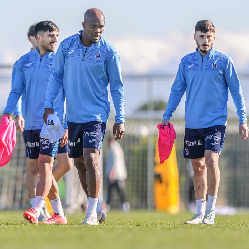 Trabzonspor rakibi Kasmpaa'ya hazrlanyor