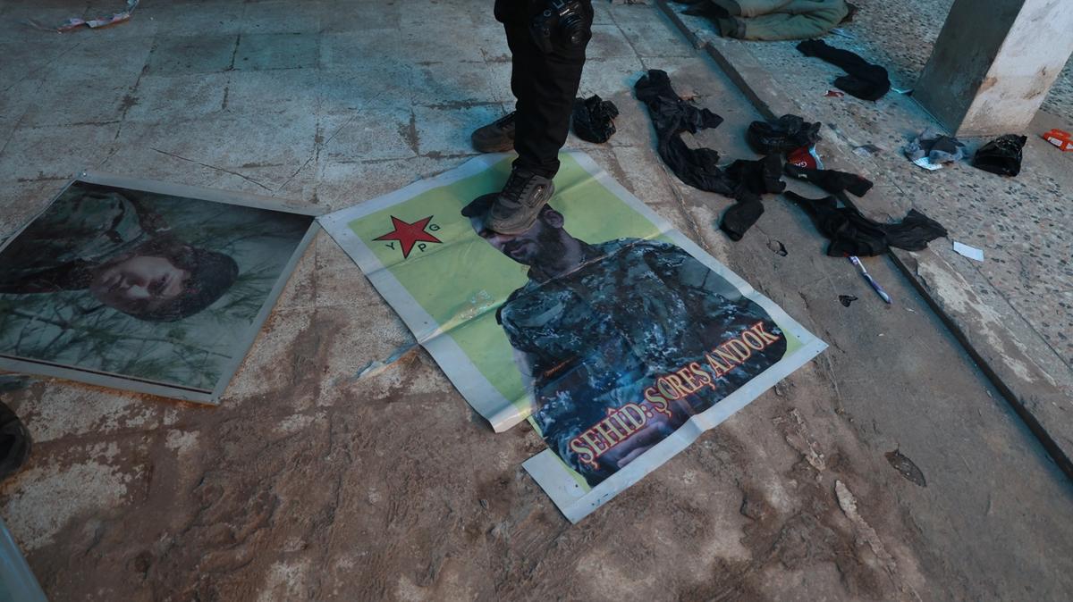 24 TV terr rgt PKK/YPG'nin eitim merkezine girdi... Paavralar duvardan indirildi