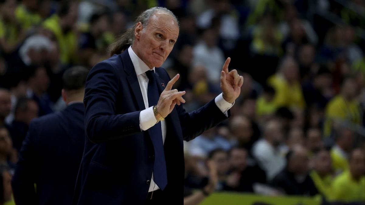 Virtus Bologna'da baantrenrle Dusko Ivanovic getirildi