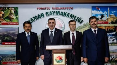 Cumhurbakan Yardmcs Ylmaz, Krehir'de Kaman Kaymakaml ve belediyesini ziyaret etti