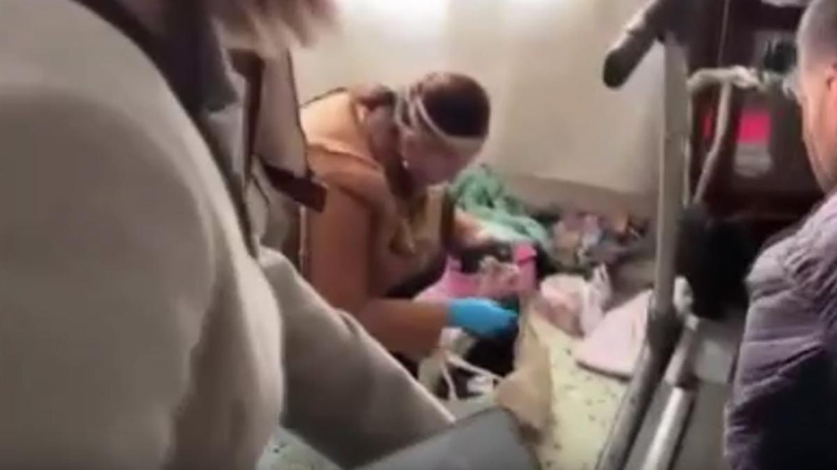 Adana'da sahte doktor skandal: Muayeneden para ve altnlar kt