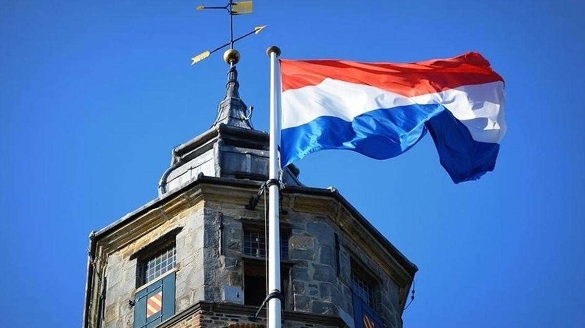 Hollanda'dan Suriye aklamas