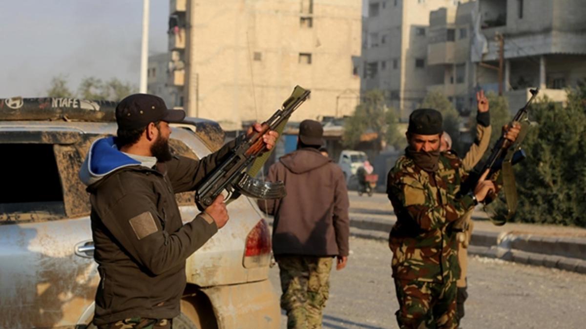 Rejim kart gler ilerliyor... Terr rgt PKK/YPG igalindeki kritik blgeye operasyon