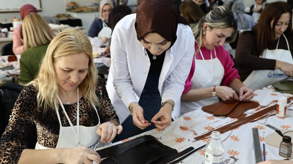 Konya'da kltrler arasnda kprler kuruluyor