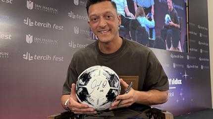 4. snf rencisini krmad! Mesut zil ocuklarla bulutu