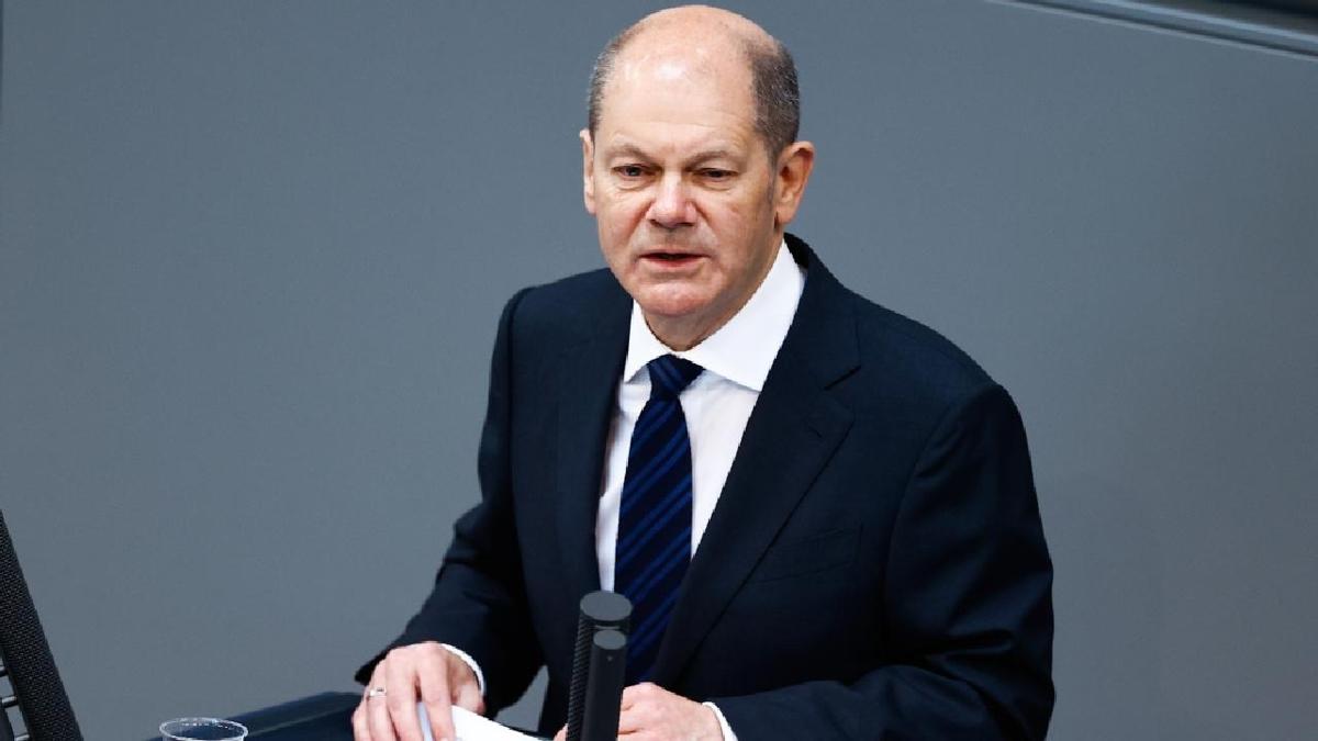 Scholz, meclisten gvenoyu istedi