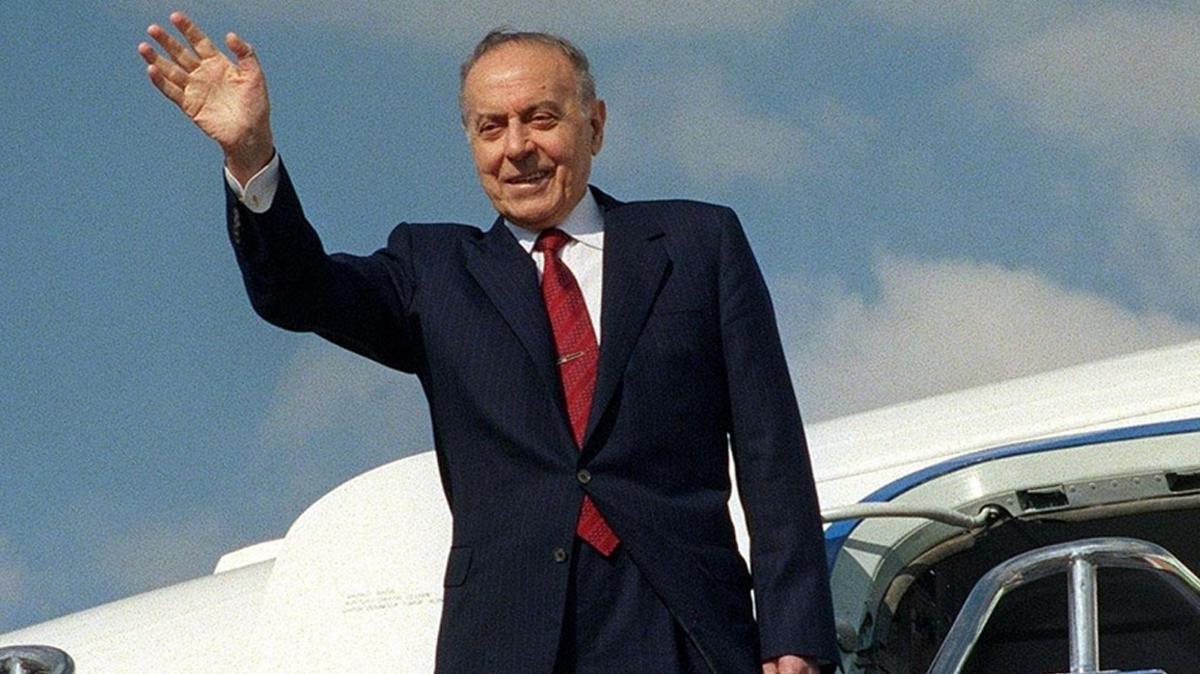 Azerbaycan'n mimar Haydar Aliyev