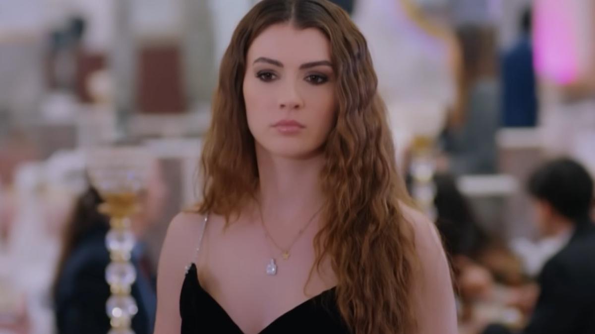 Burcu zberk yeni yan kutlad: Unuttuklarma sarlarak yola kma vakti